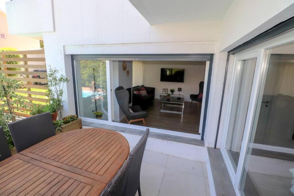 Cascais Getaway With A Shared Pool Exterior foto